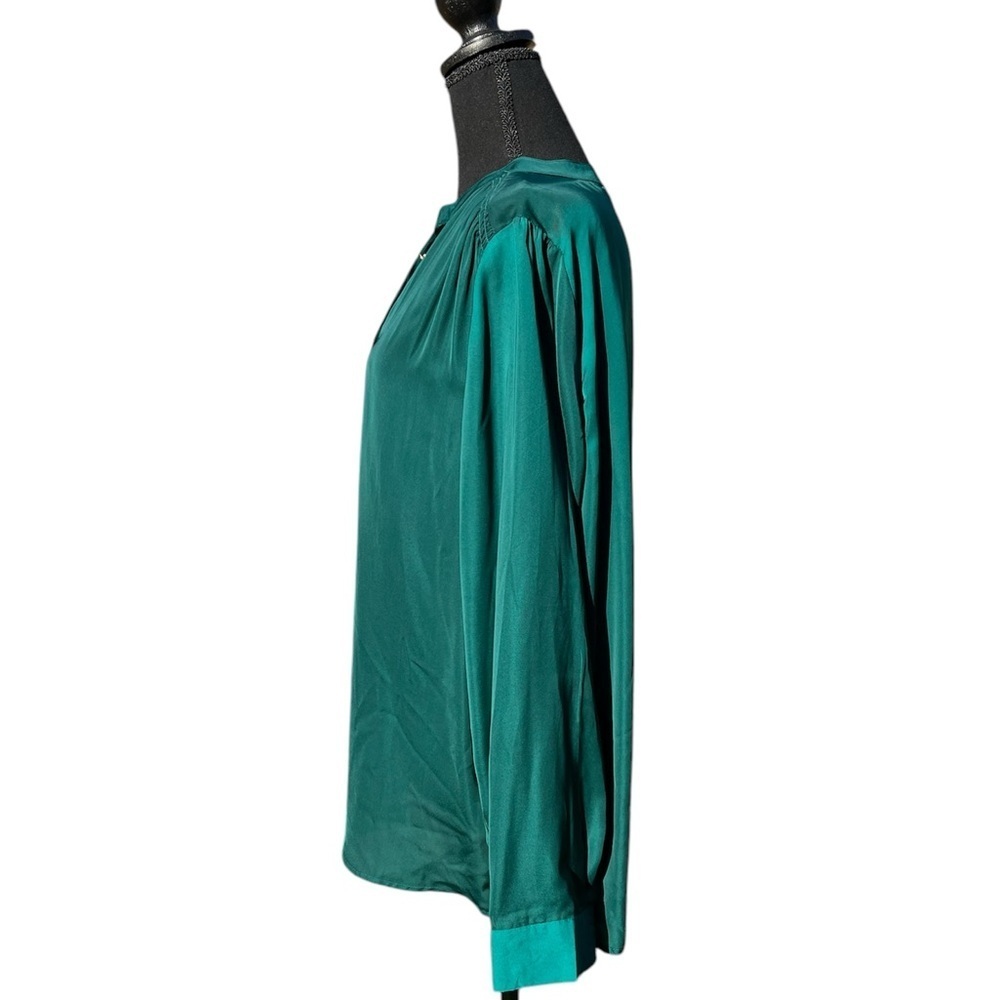 Women’s buttoned Green blouse by A.P.T XL Long sleeve - Picture 2 of 4